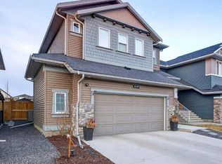 2129 S Ravensdun Cres SE, Airdrie, AB T4A3K2