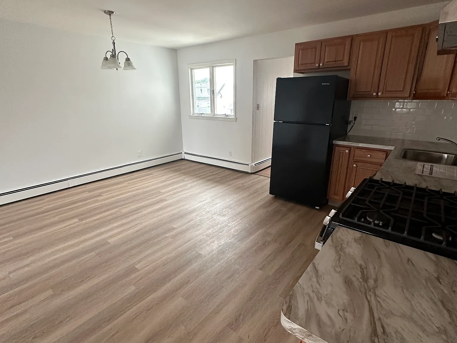3 bed, $2,600 — Photo 4