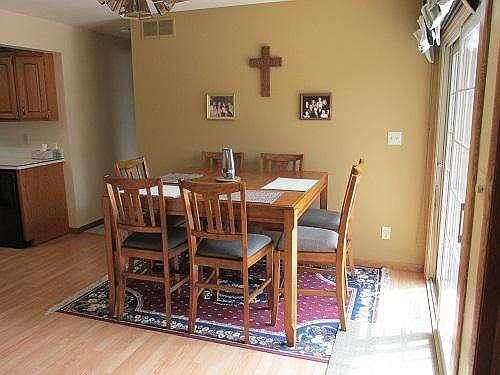 5th image of 5556 Whispering Pines Dr