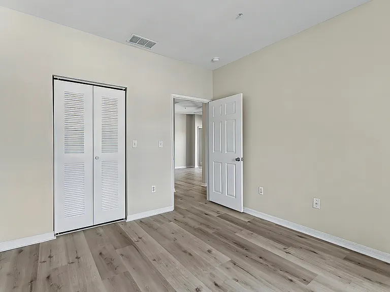 560 Florida Club Blvd #212 — Photo 14
