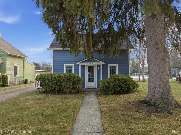 23644 E Main St, Armada, MI 48005