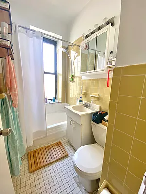 Rented by Corcoran | media 14