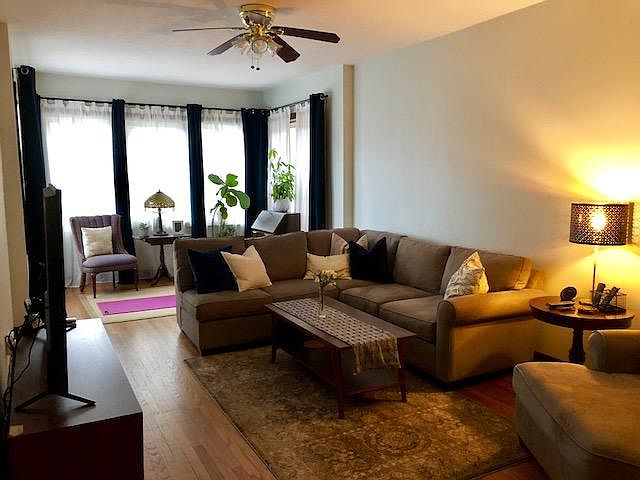 1st image of 2338 N Avers Ave APT 3