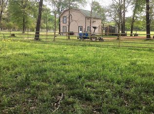31825 Strathmore Rd, Waller, TX 77484