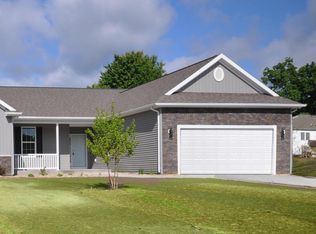 2401 Hunters Run #96, Kalamazoo, MI 49048