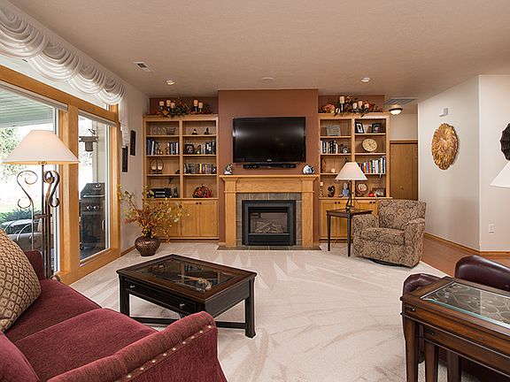 5th image of 2517 E 62nd Ln