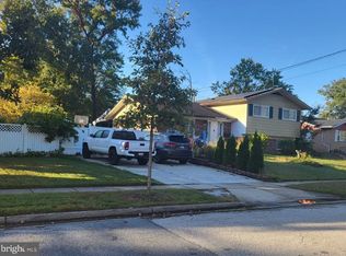 8703 Magnolia Dr, Lanham, MD 20706