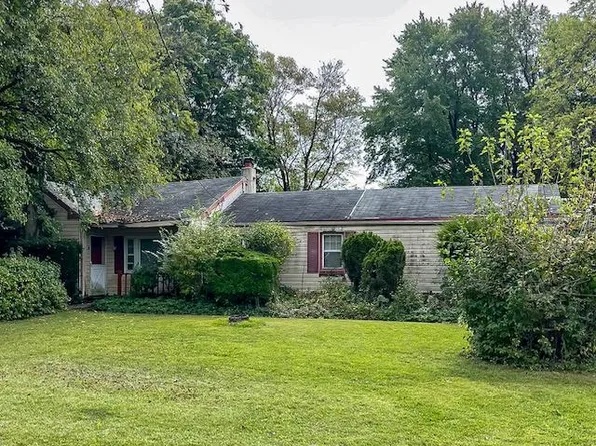 70 Summit Rd, Malvern, PA 19355
