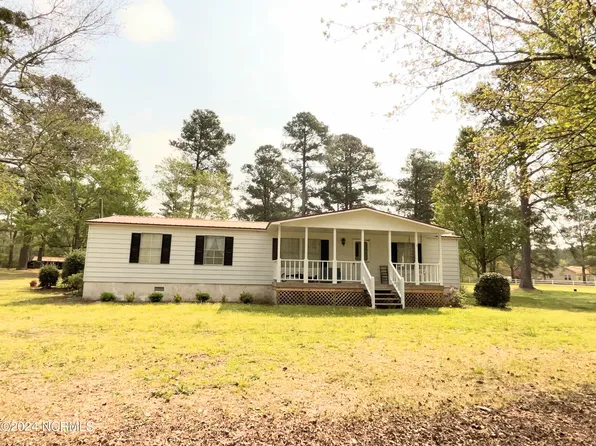 8801 Mcleod Road, Laurinburg, NC 28352