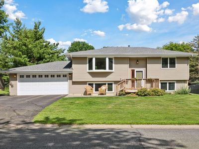 3320 Heritage Ln, Eagan, MN, 55121