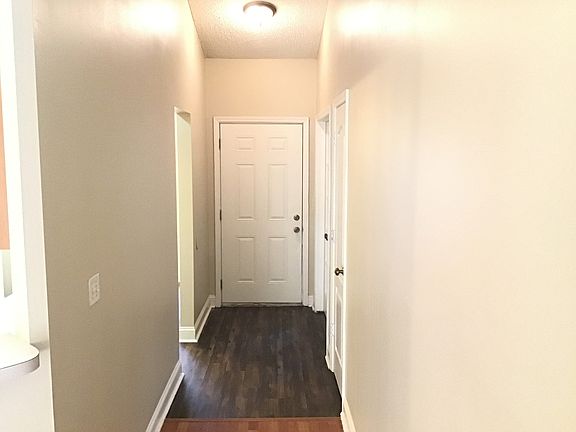 2nd image of 1771 Saw Lake Dr
