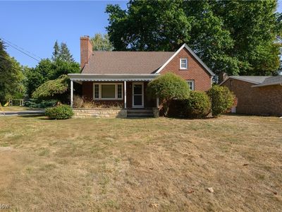 139 Maplecrest St SW, North Canton, OH, 44720