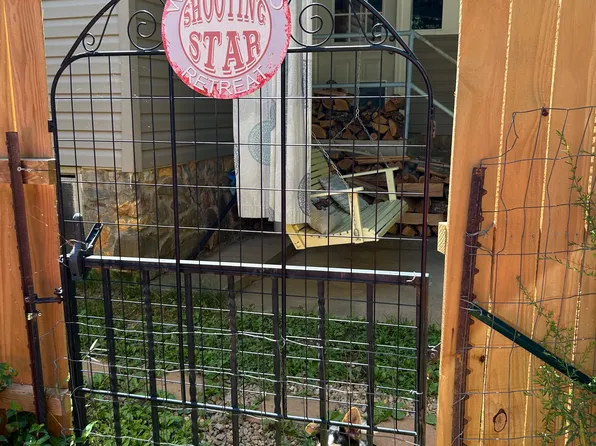 14 Shooting Star Ln, Candler, NC 28715