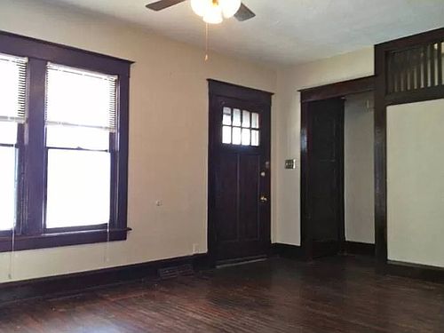 3rd image of 2152 Dana St