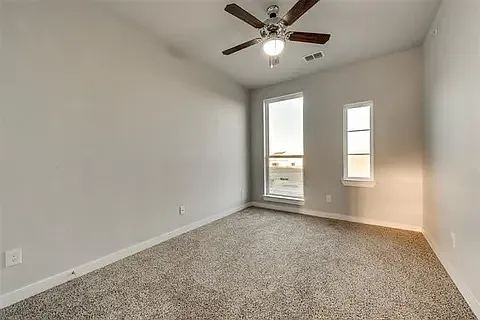 5805 Rivendell Dr — Photo 5