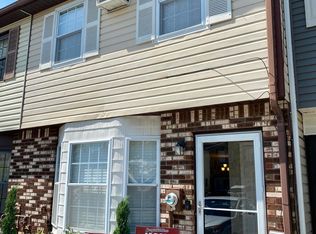 62 Sandalwood Dr, Staten Island, NY 10308