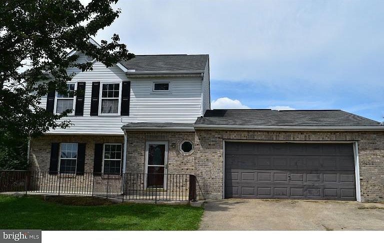 1st image of 508 Daniels Ct