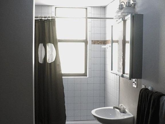 5th image of 105 S West Ave APT B