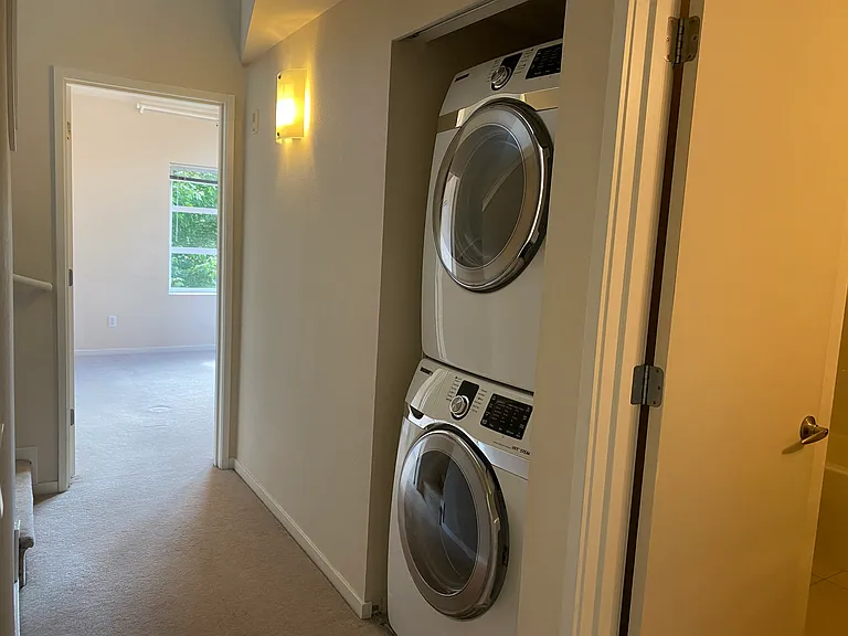 15107 NE 81st Way — Photo 8