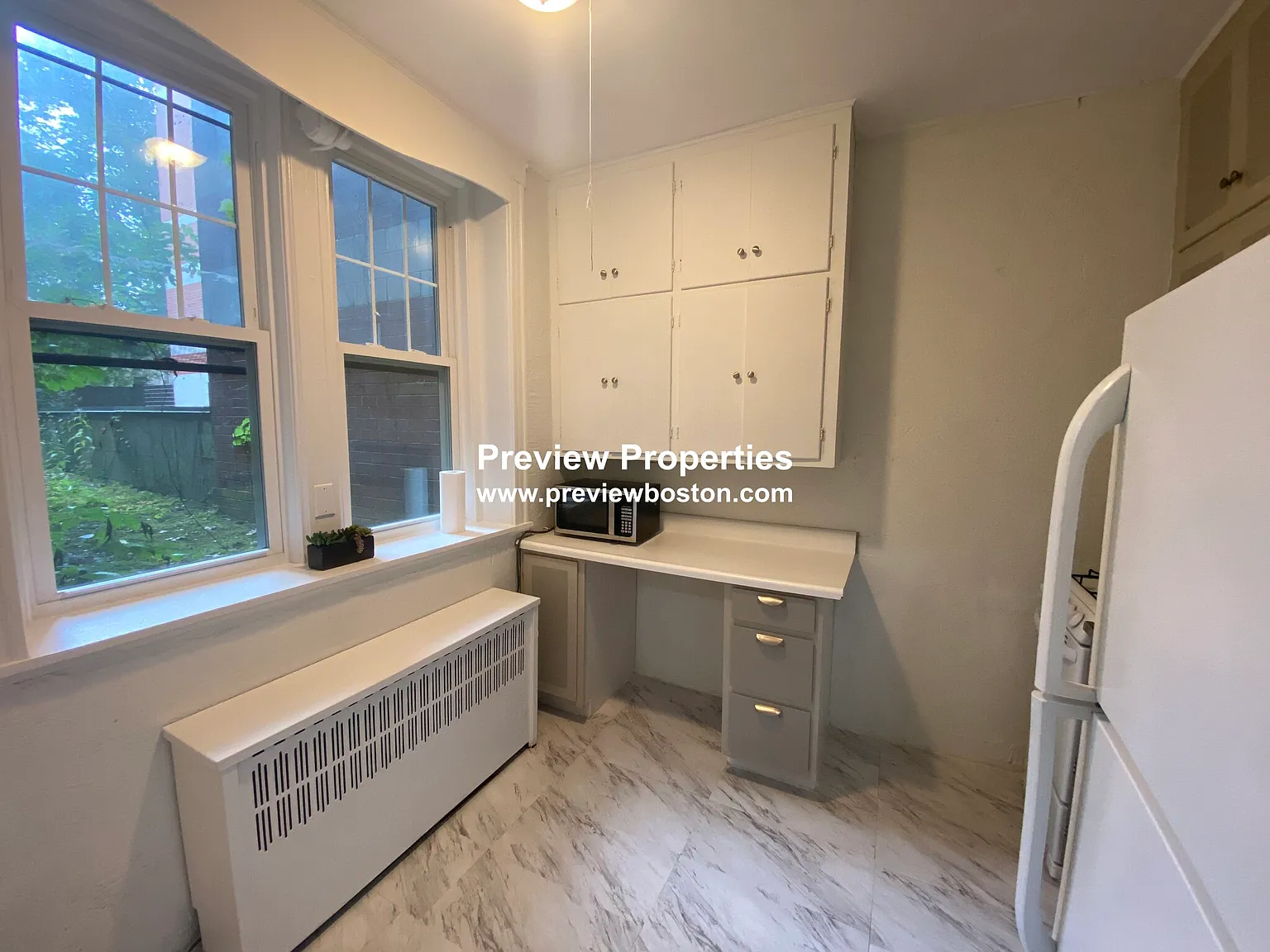 2 bed, 1.0 bath, $2,175 — Photo 3