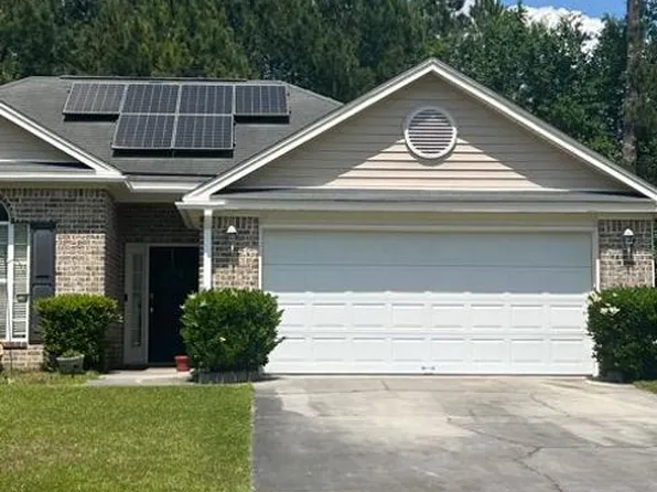8 Carlisle Ln, Savannah, GA 31419