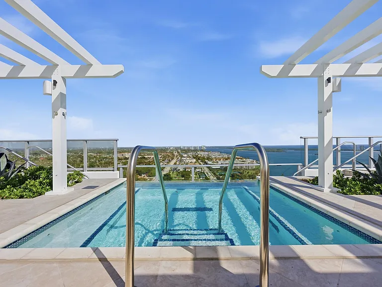 220 Lake Shore Dr #811 — Photo 18