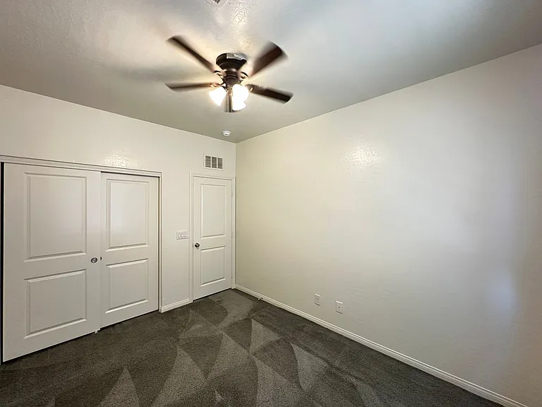 6784 Pivot Point St — Photo 14