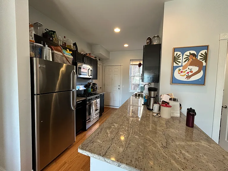 2102 N Albany Ave #3 — Photo 4