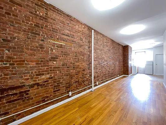 Rented by Compass | media 15