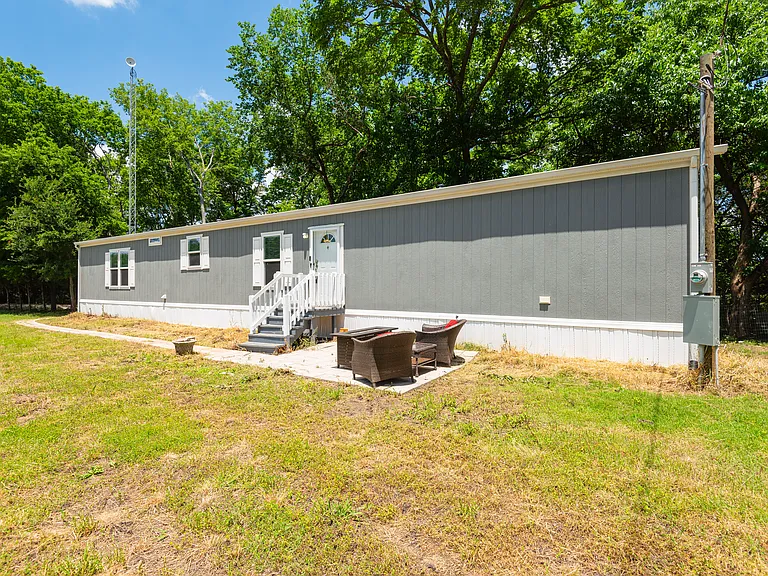 3161 S FM 1752 — Photo 11