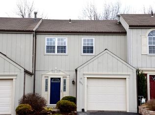 527 Brandywine Dr, Cranberry Township, PA 16066