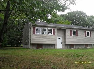 81 Shirley Ln, Medford, NY 11763