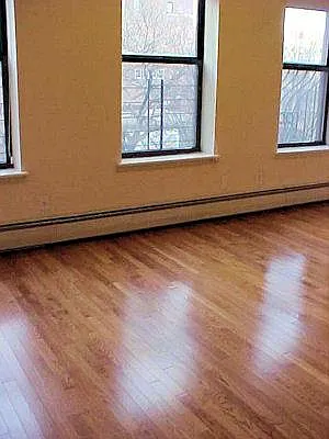 Rented by Kian Realty | media 7