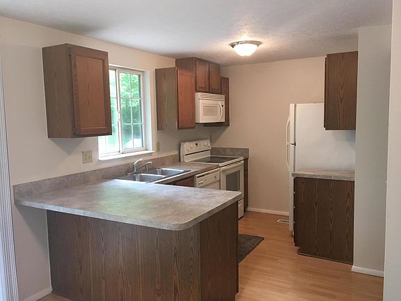 2nd image of 4504 Christina Ln