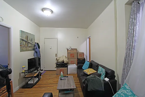 Rented by Bohemia Realty Group | media 2