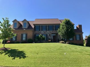 7789 Ingrams Ridge Dr, Cincinnati, OH 45244