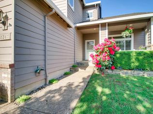 2347 NE 14th Pl, Hillsboro, OR