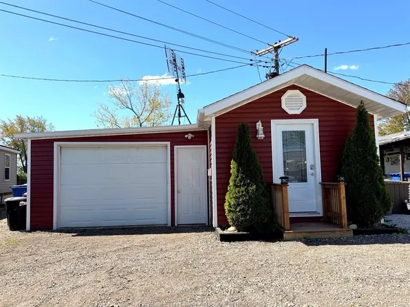 709 Heritage Rd #34, Kingsville, ON N9Y 3B1
