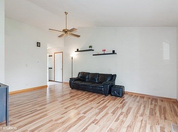 2nd image of 2766 Leyland Ln