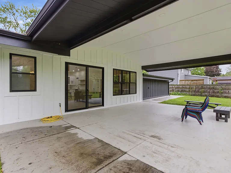 130 McKinley Dr — Photo 26