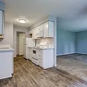 Awesome location near Salish Ponds City Park. — Photo 27