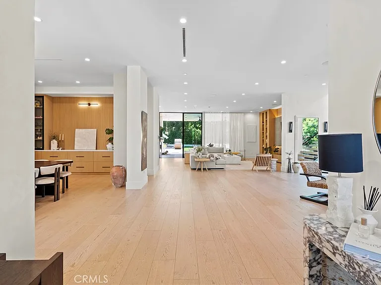 5050 Arundel Dr — Photo 13