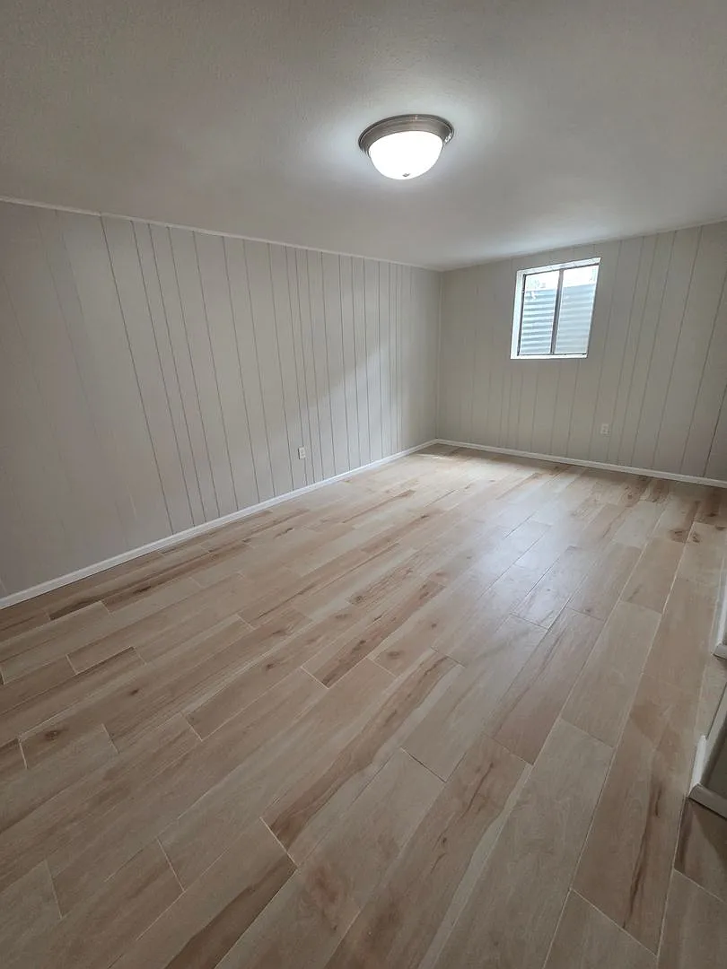 3-Bed 2-Bath Townhome In Central Lafayette. New Paint & New Flooring. Remodelled Bath. Private Deck. — Photo 4