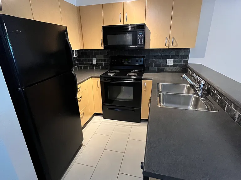 20750 Duncan Way #209 — Photo 3