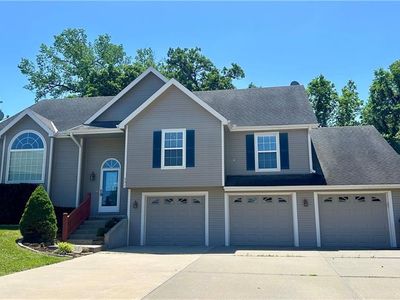 531 Hillbrook Dr, Lansing, KS, 66043