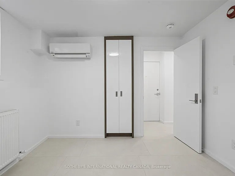 1340 Avenue Rd #B — Photo 17