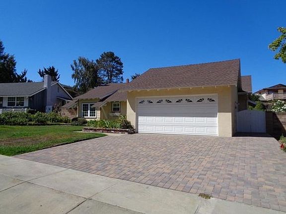 2nd image of 1131 Knollwood Dr
