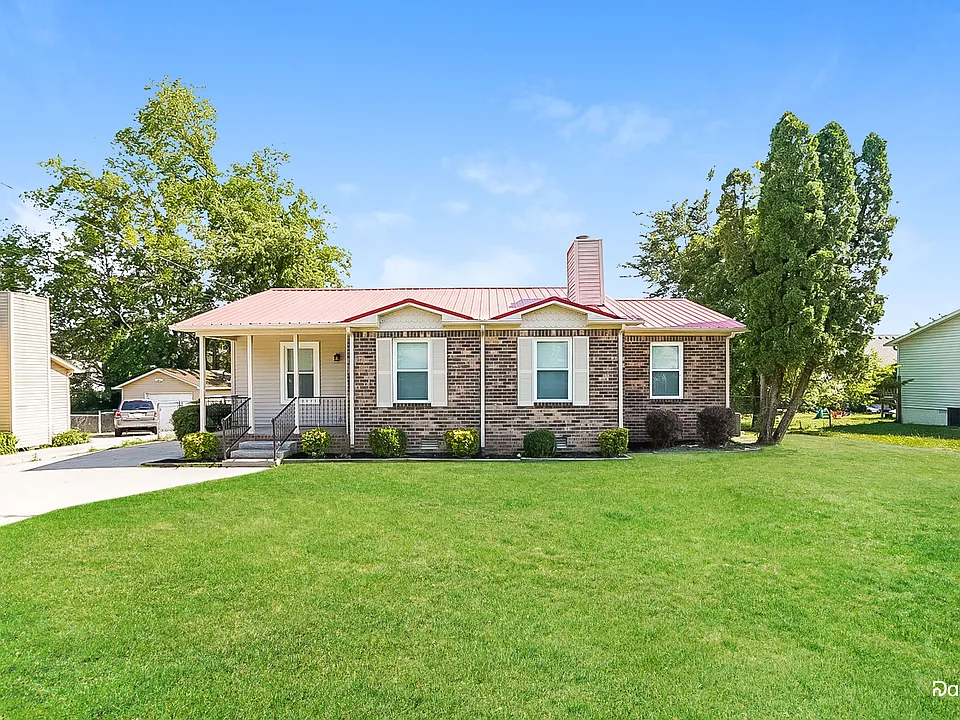 617 Blake Moore Dr