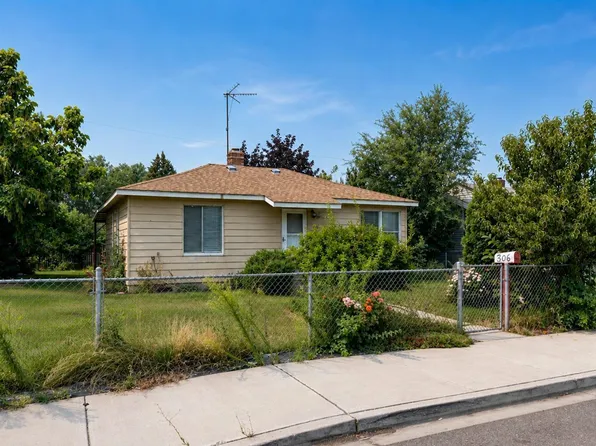 306 Adams St, Grandview, WA 98930