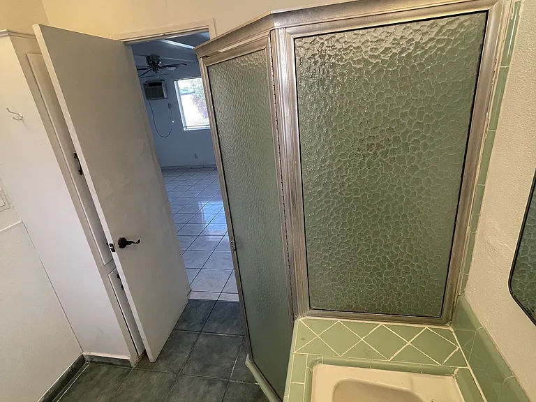 508 Desert View Dr — Photo 31